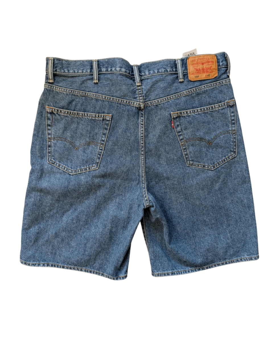 Levi 550 Medium Wash Shorts - 42"W