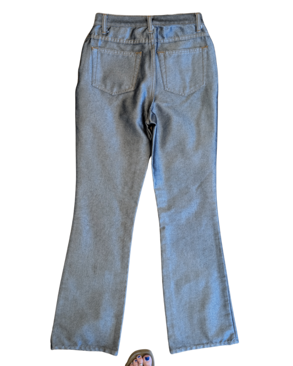 Silver Newport News Jeans (4)(26"W,10"R,32"I)