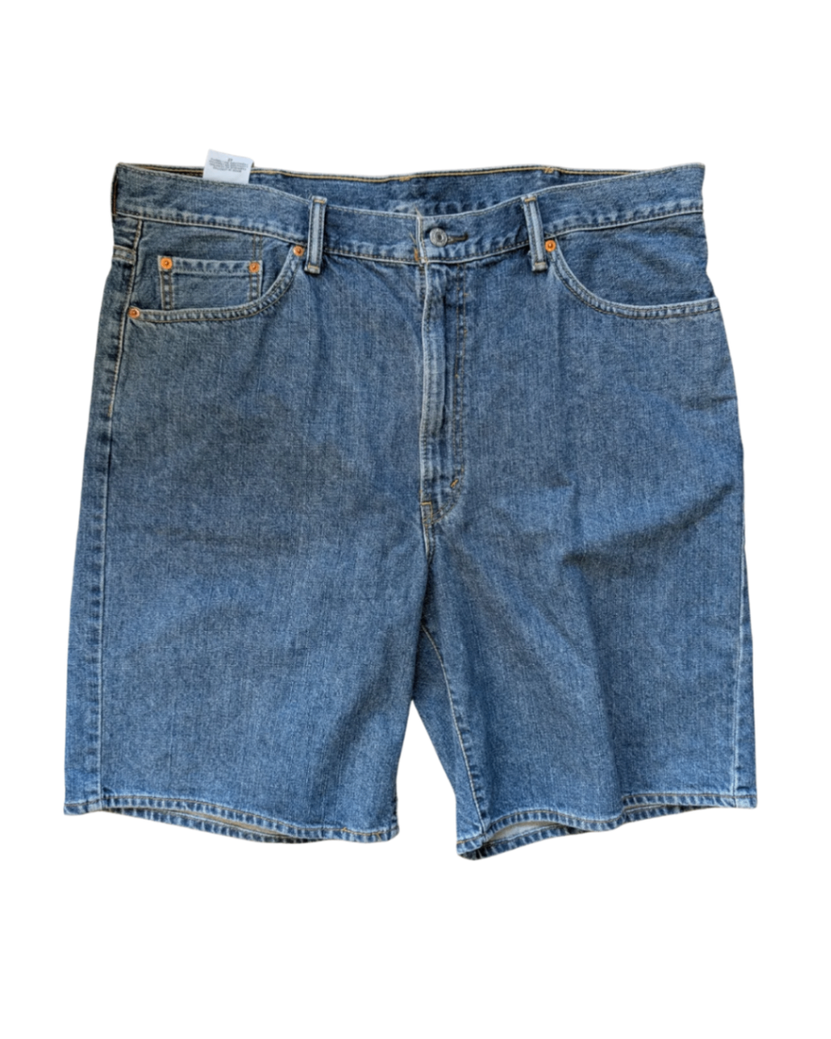 Levi 550 Medium Wash Shorts - 42"W