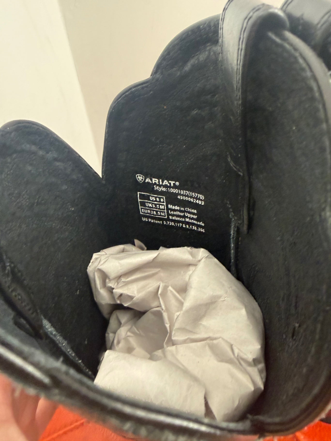 Black Heritage R Toe Ariat Boots — 8