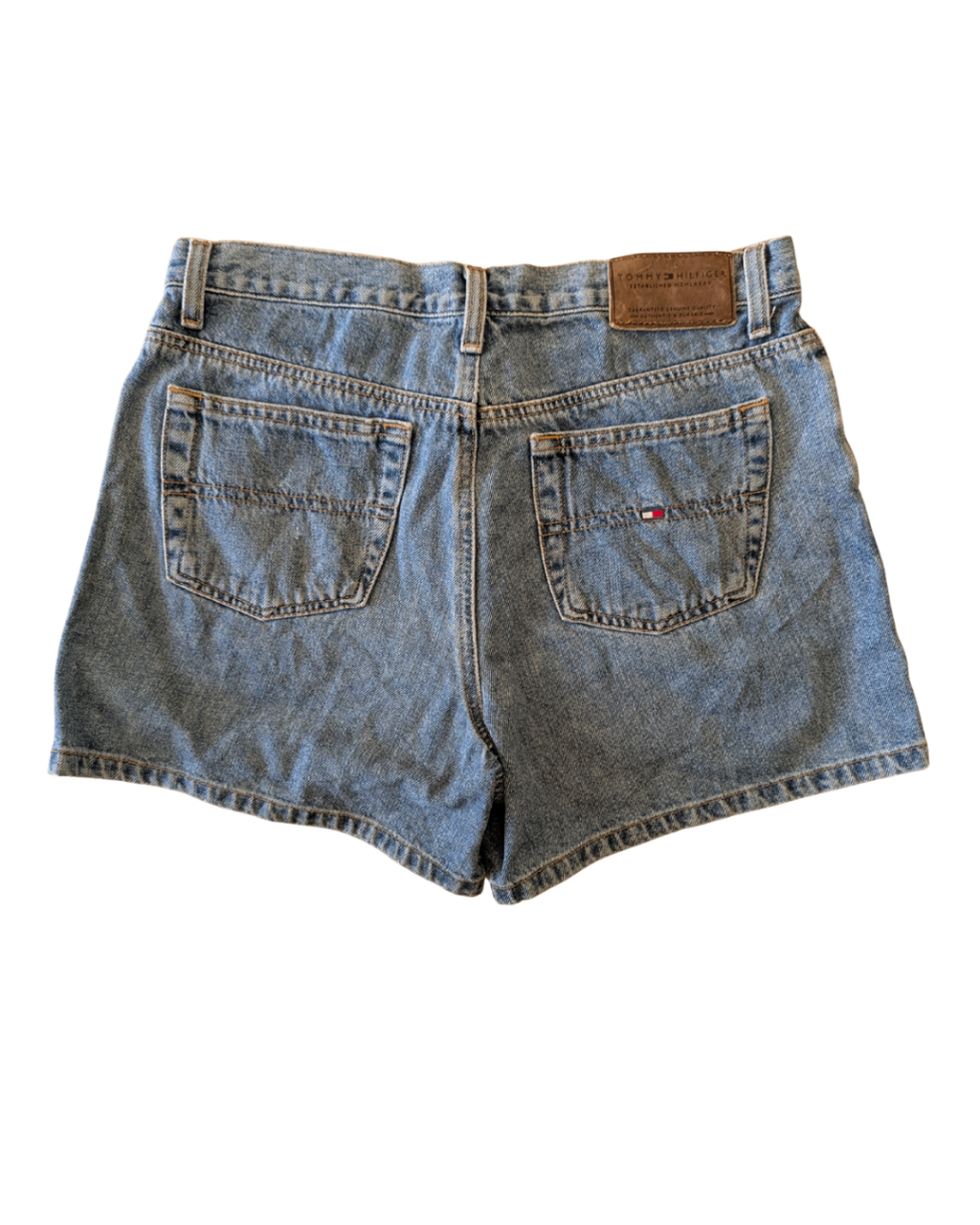 Tommy Hilfiger Jean Shorts - 32W,11R,4In